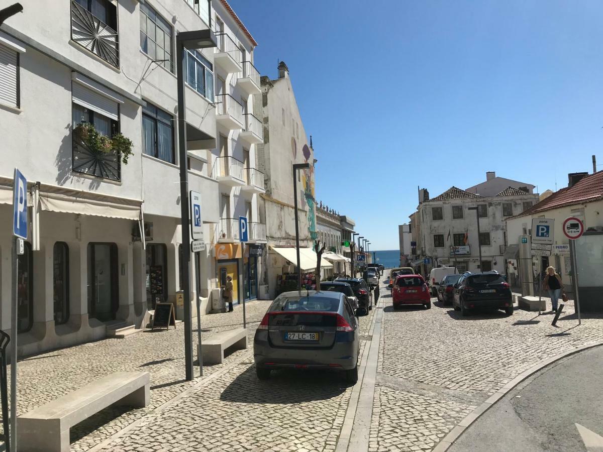 Blue Bay Beach Apartment Sesimbra Ngoại thất bức ảnh