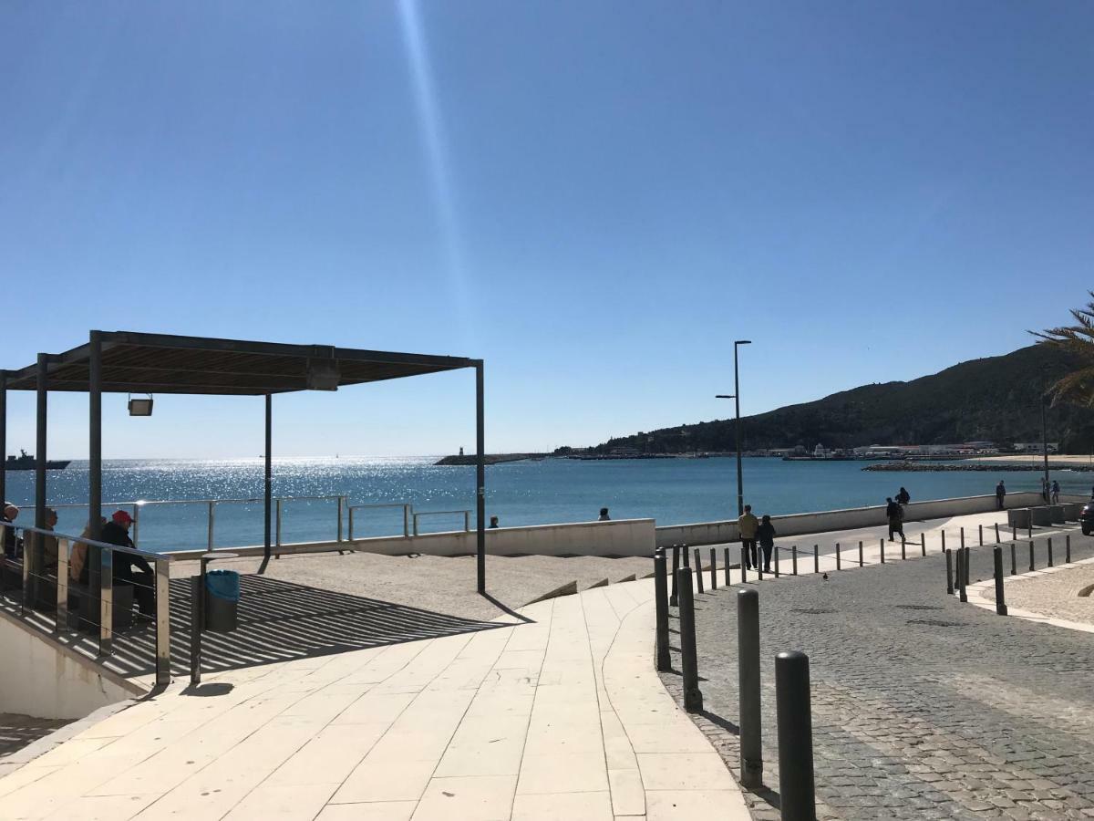 Blue Bay Beach Apartment Sesimbra Ngoại thất bức ảnh